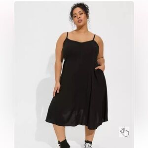 Torrid Sleeveless Sweetheart Neckline Dress